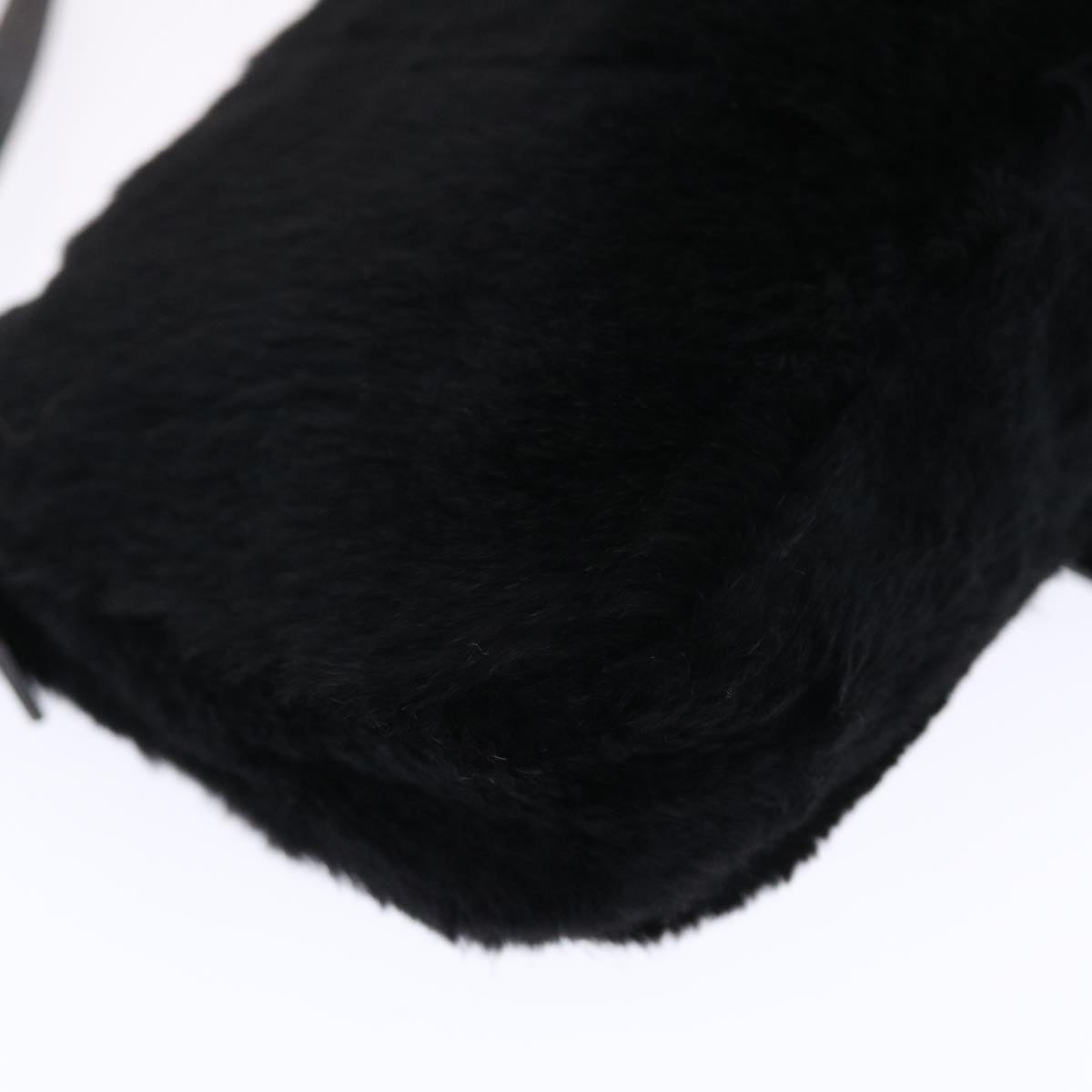 FENDI Mamma Baguette Shoulder Bag Fur Black 49782