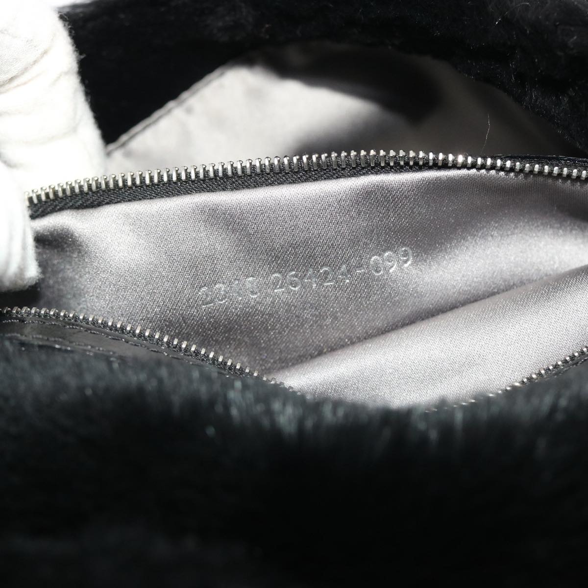 FENDI Mamma Baguette Shoulder Bag Fur Black 49782