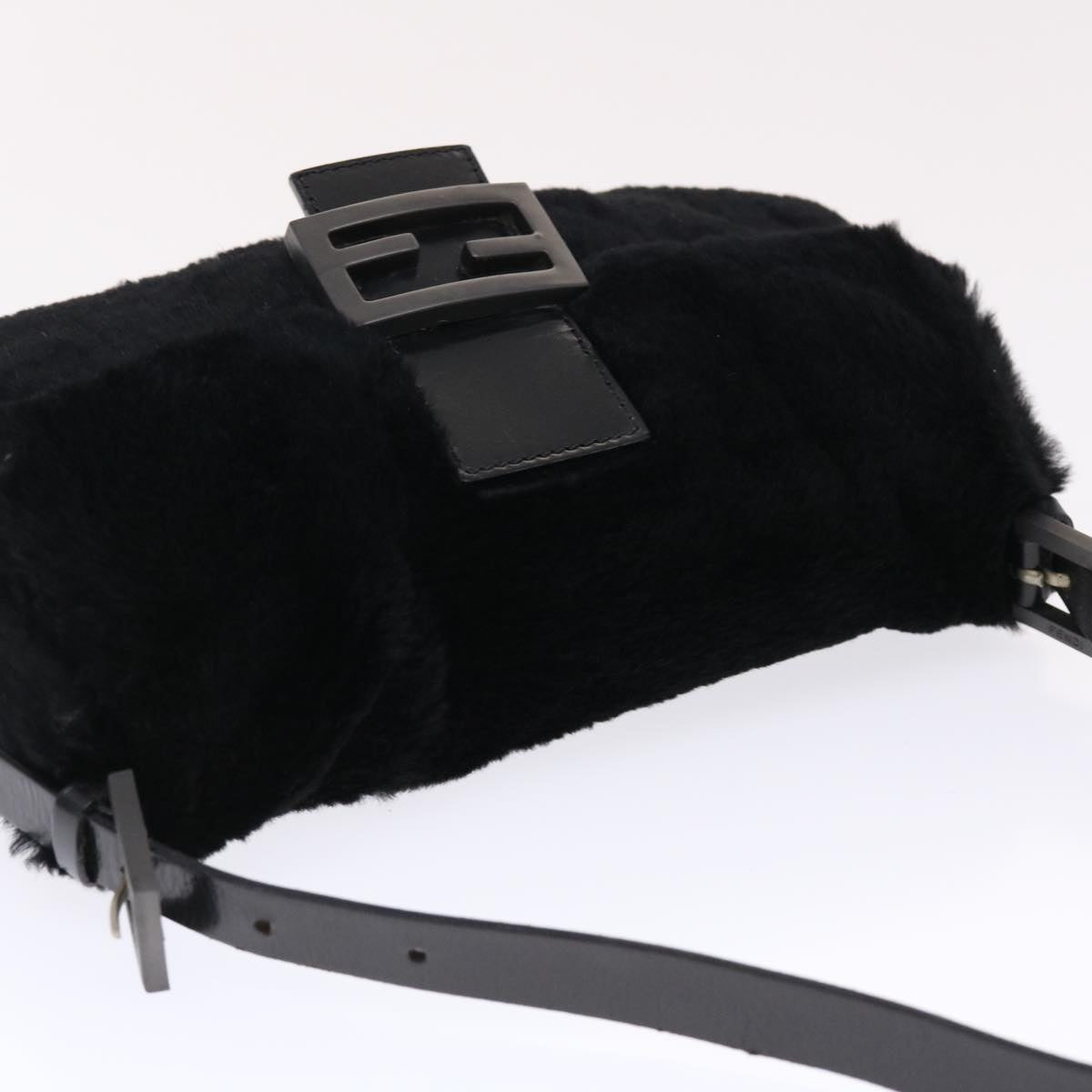 FENDI Mamma Baguette Shoulder Bag Fur Black 49782