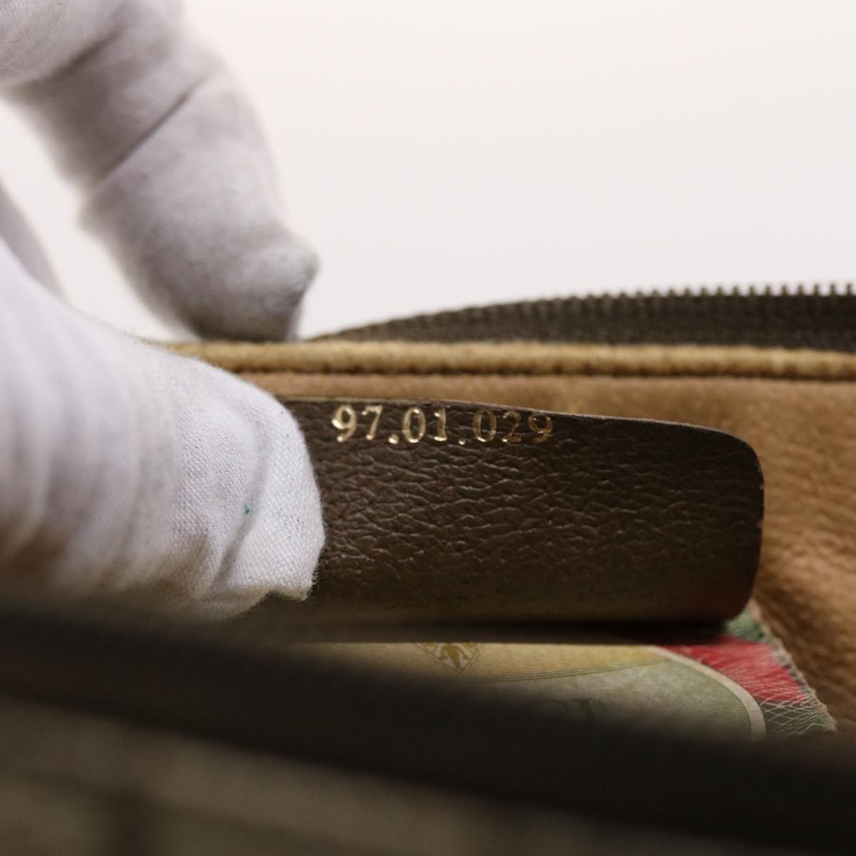 GUCCI GG Canvas Clutch Bag PVC Leather Beige 97 01 029 49799