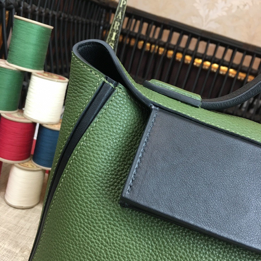 GLAMI 24/24 ClemenGLAMI Swift Green Silver Hardware For Women, Handbags, Shoulder Bags 11.4in/29cm