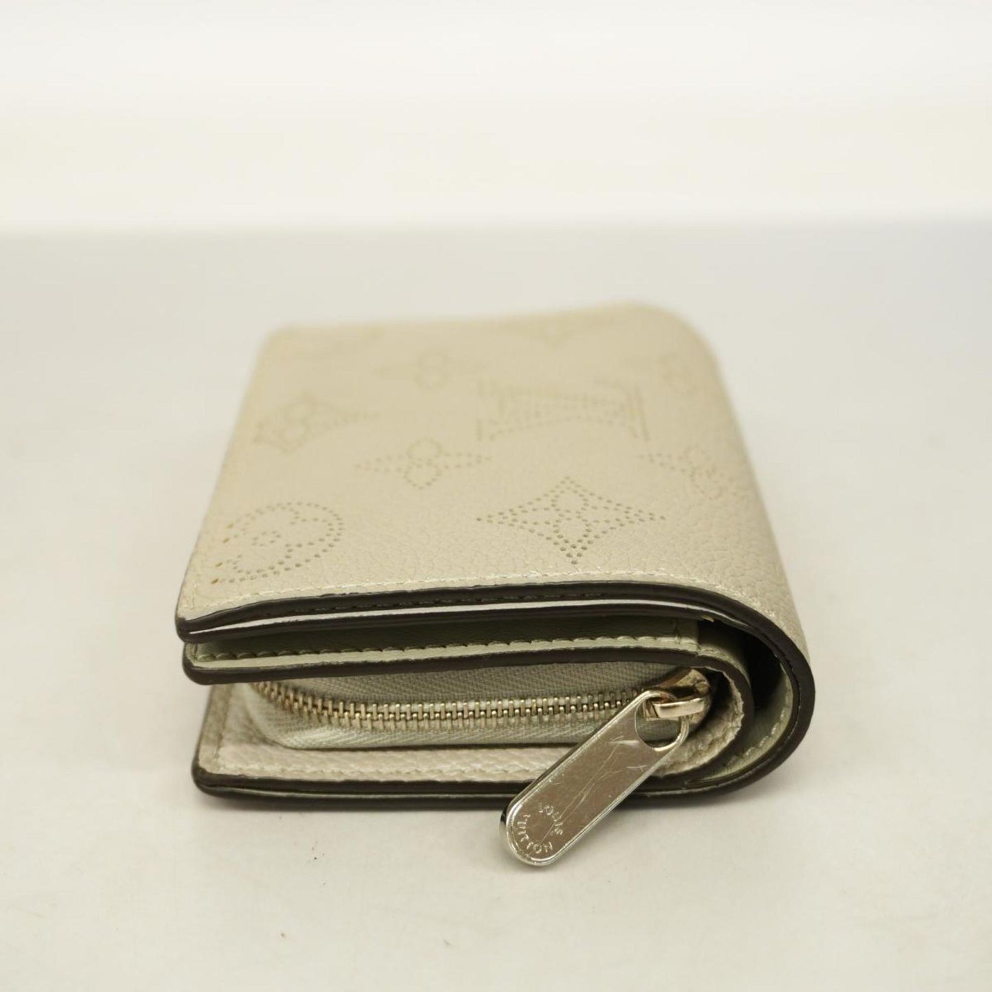 Louis Vuitton Cléa  Leather Wallet  ()
