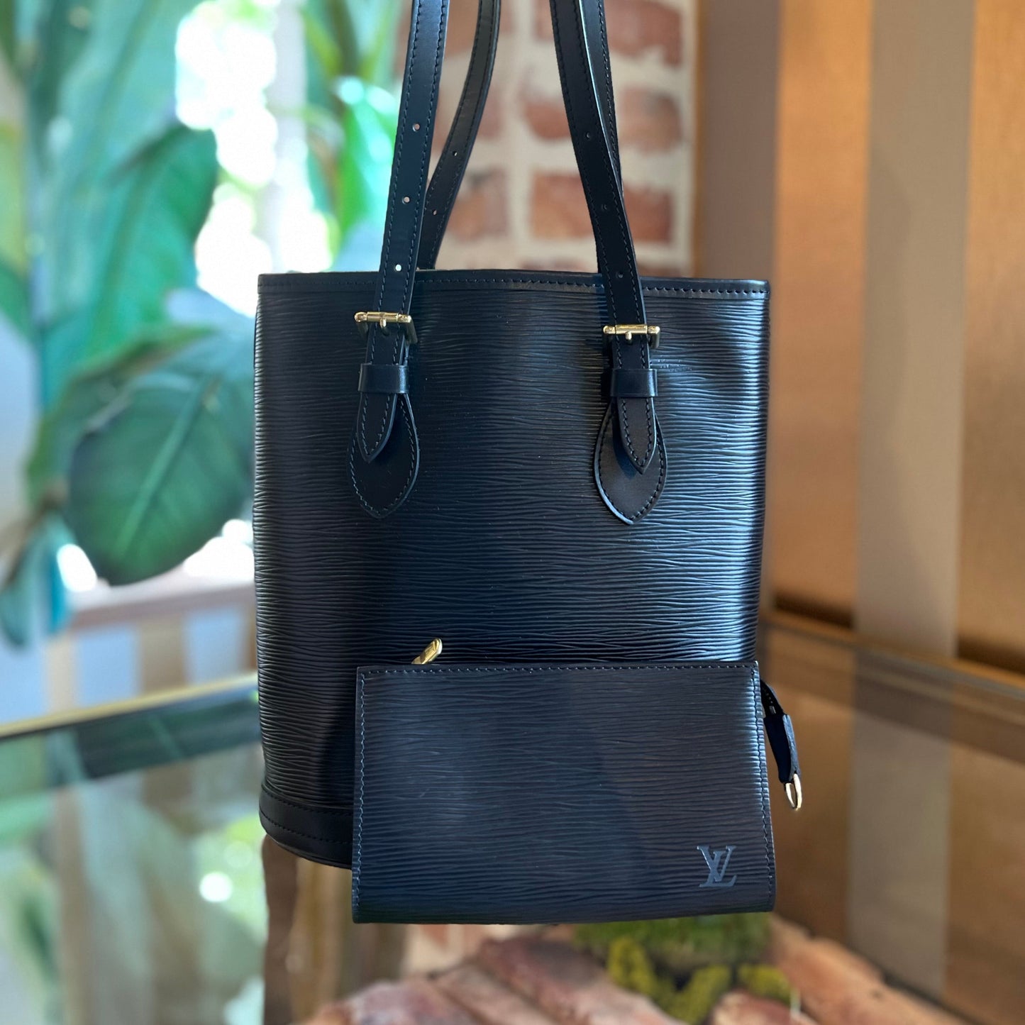LOUIS VUITTON Petit Bucket Bag Epi Leather