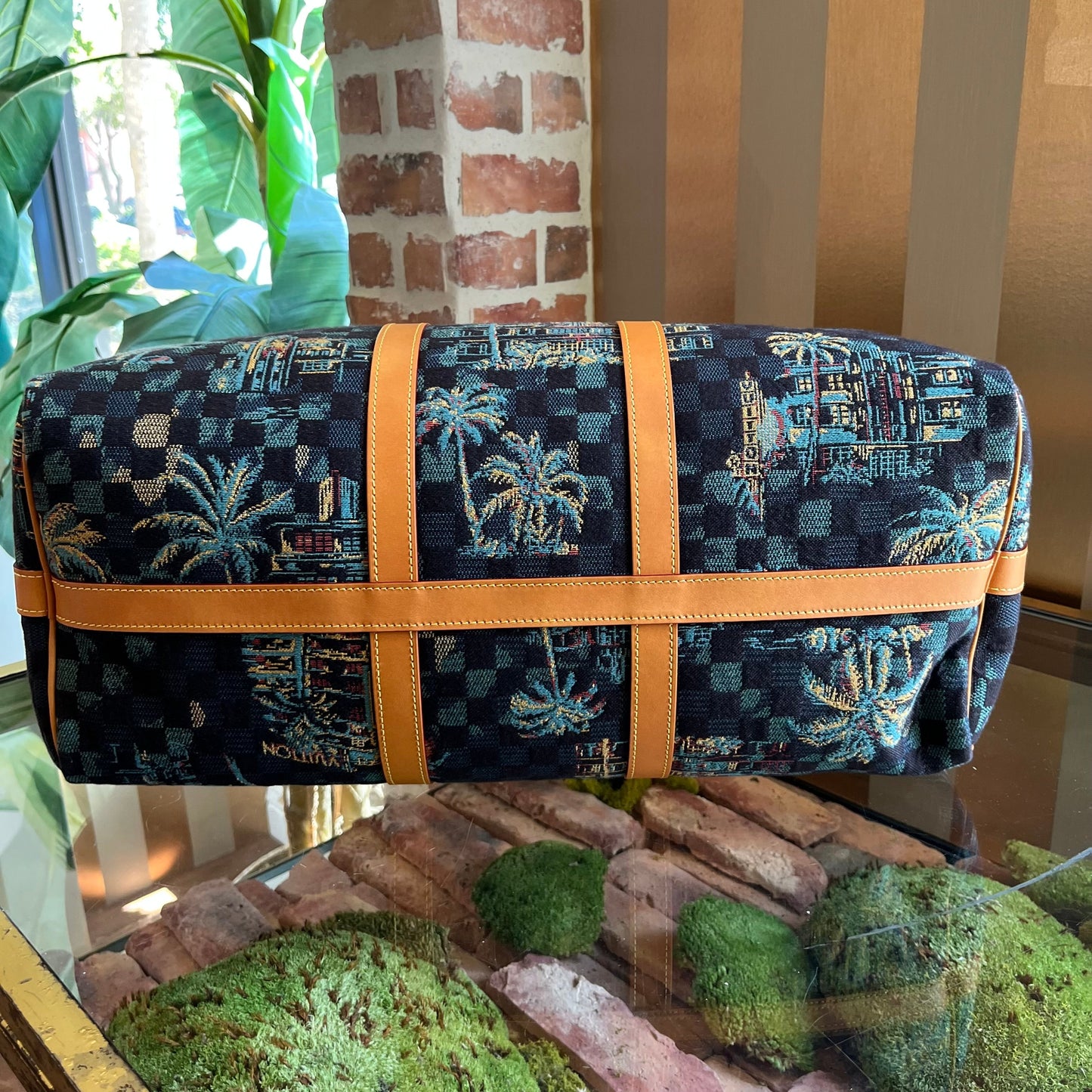 LOUIS VUITTON Miami Keepall Bandouliere ADI1188
