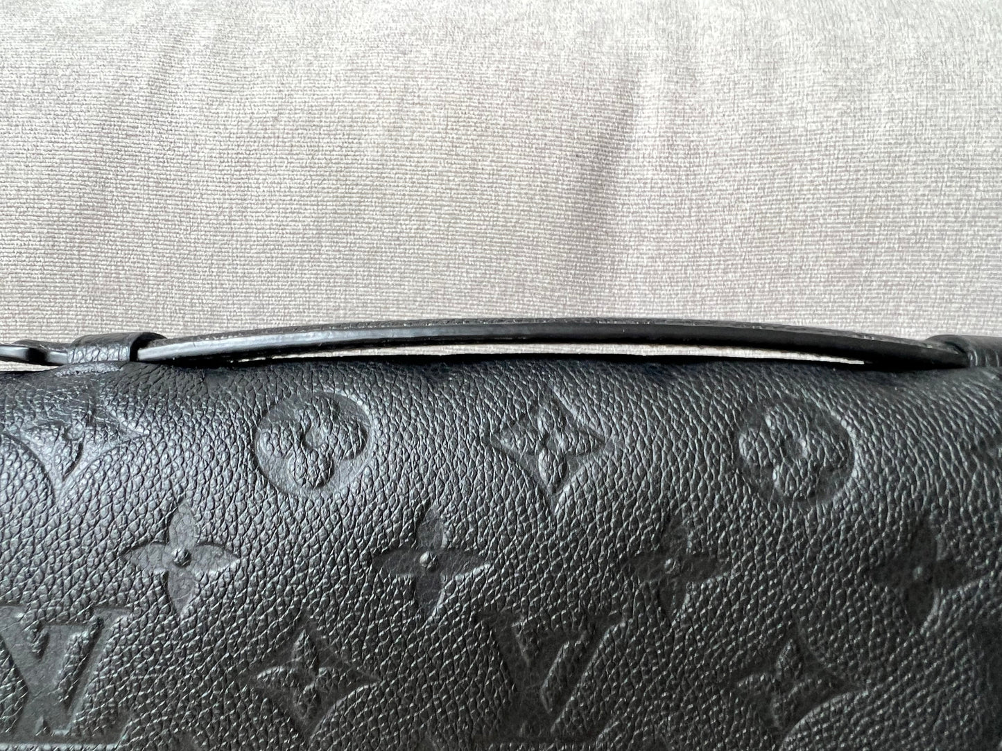 Louis Vuitton Pochette Metis Black Empreinte (RRP £2,110)