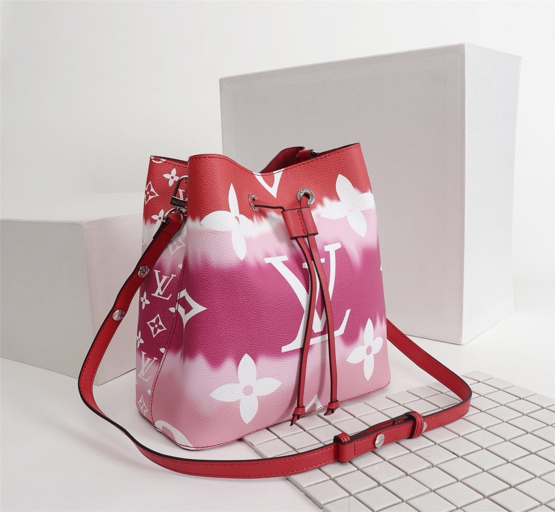 EN - New Arrival Bags LUV 179