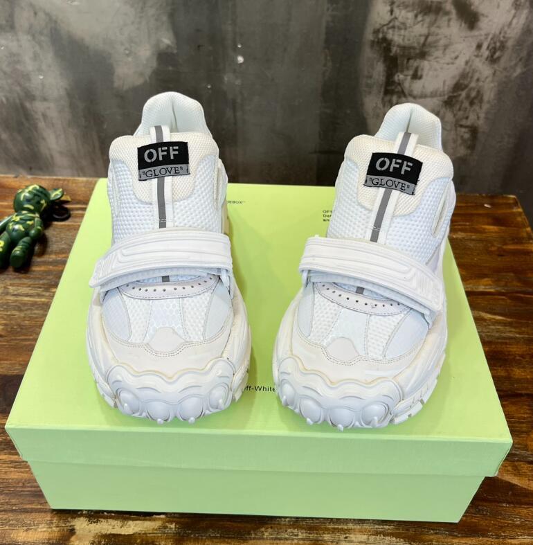 SAMC - NKE Shoes - 257