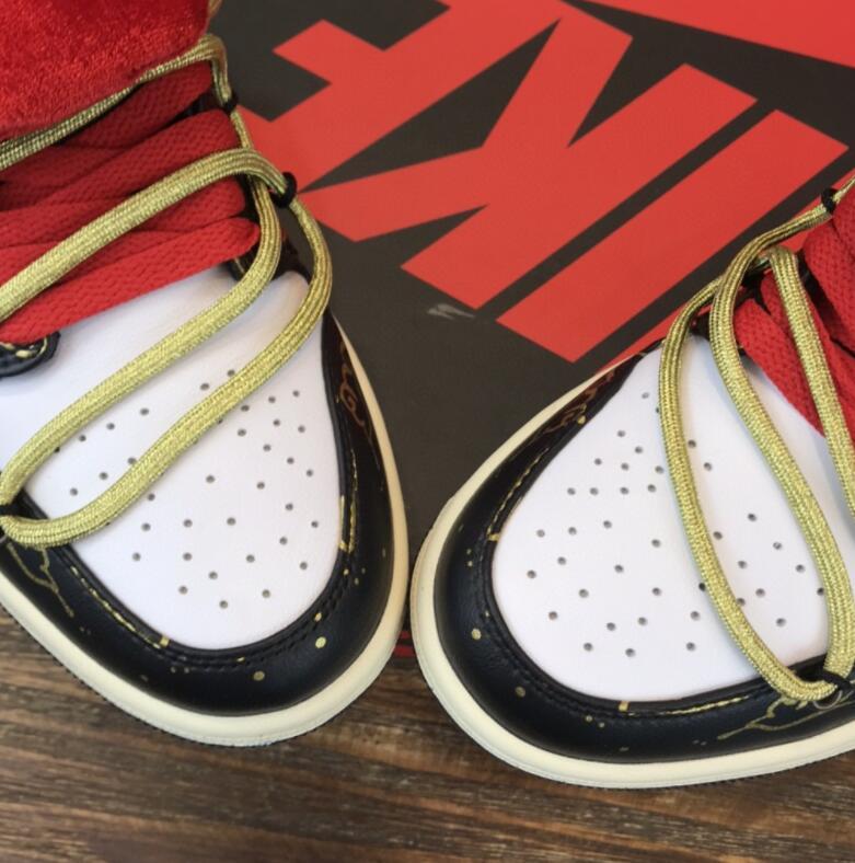 SAMC - NKE Shoes - 1077