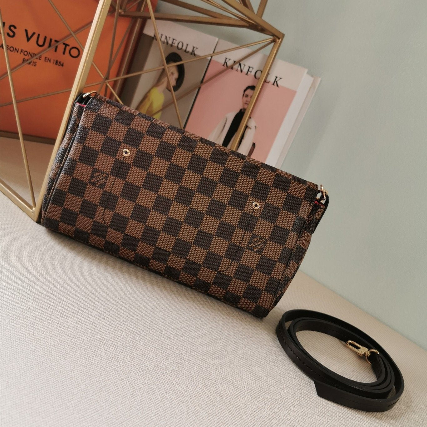 EN - New Arrival Bags LUV 203