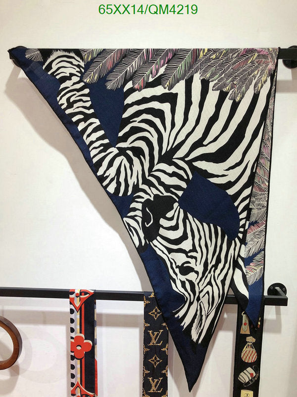 SAMC - HMS Scarves - 606