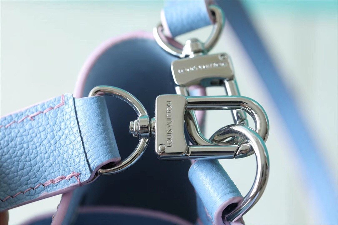 LV NeoNoe GLAMI Monogram Empreinte Lilas Purple For Women,  Shoulder And Crossbody Bags 7.9in/20cm LV M46173