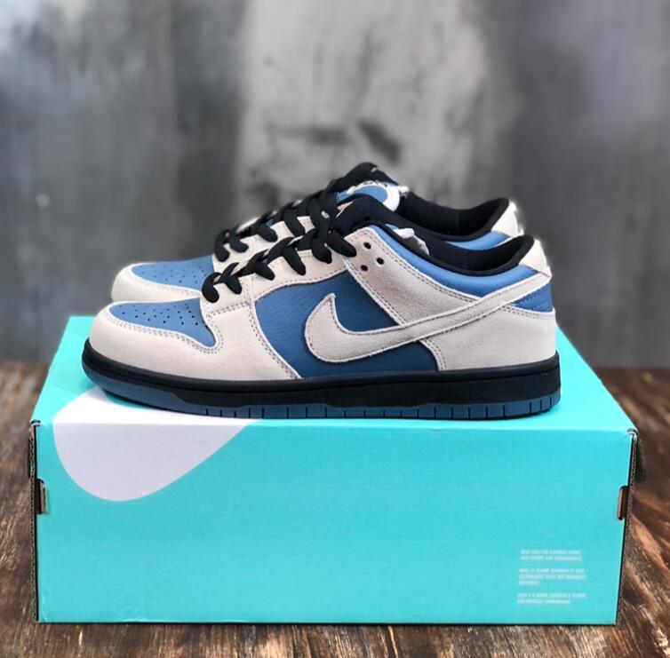 SAMC - NKE Shoes - 1740