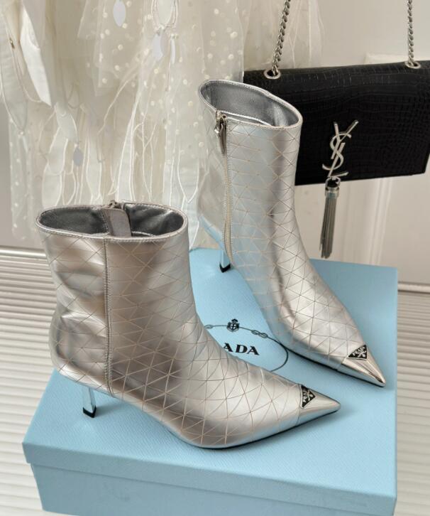GlamyWomen Shoes - 194