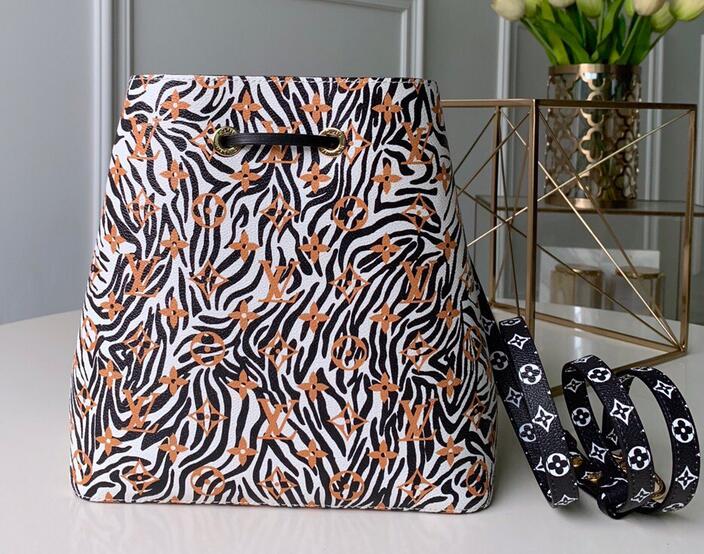 SAMC - LOV Bags - 2913