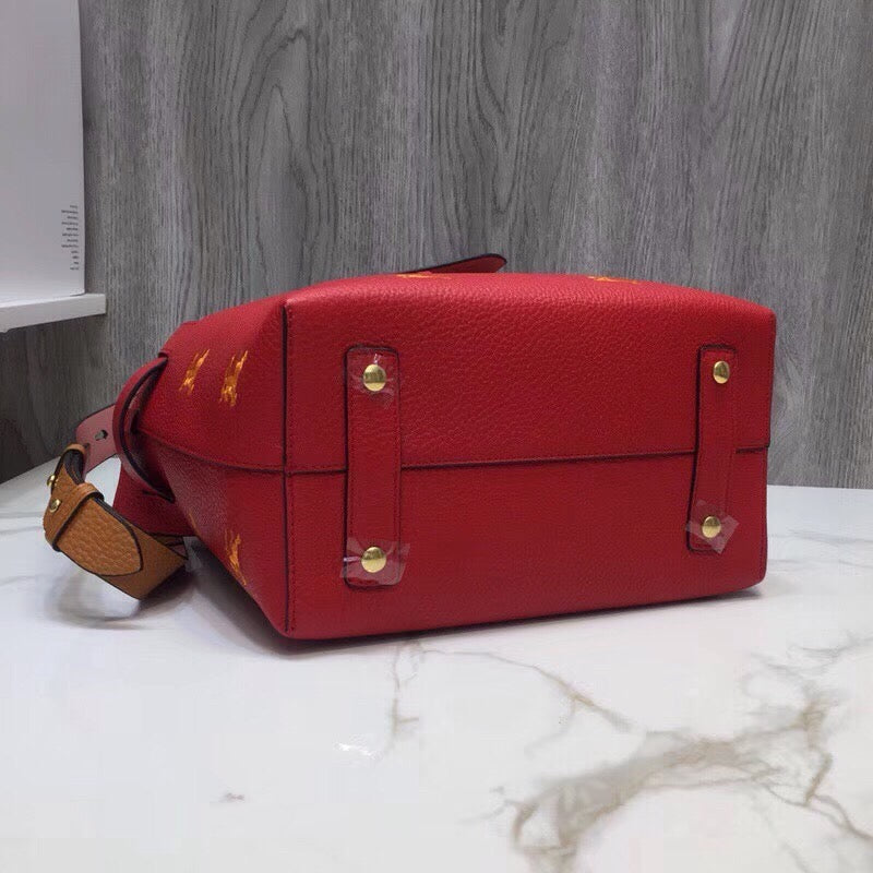 GLAMI The Small Equestrian Knight Top Handle Belt Bag Red For Women, Bags 14in/36cm