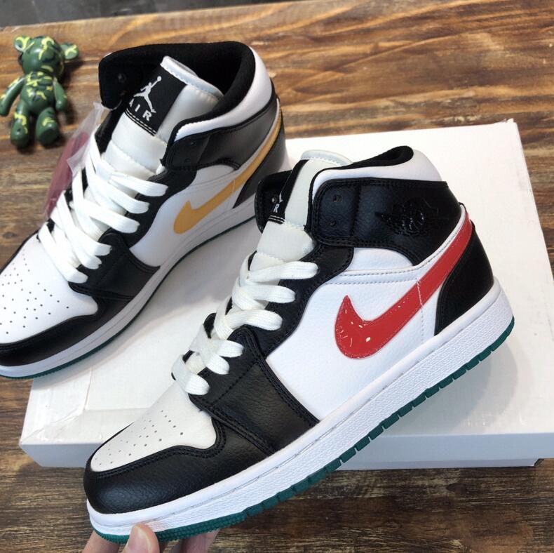 SAMC - NKE Shoes - 1008