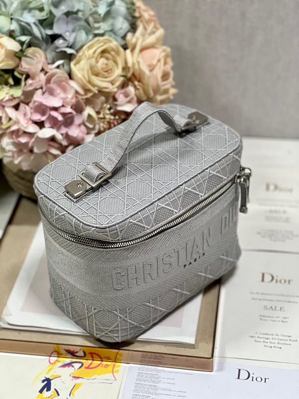 ELE - Dir Bags - 725