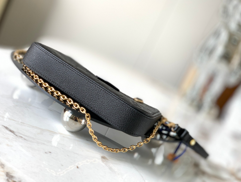 SAMC - LOV Bags - 1354