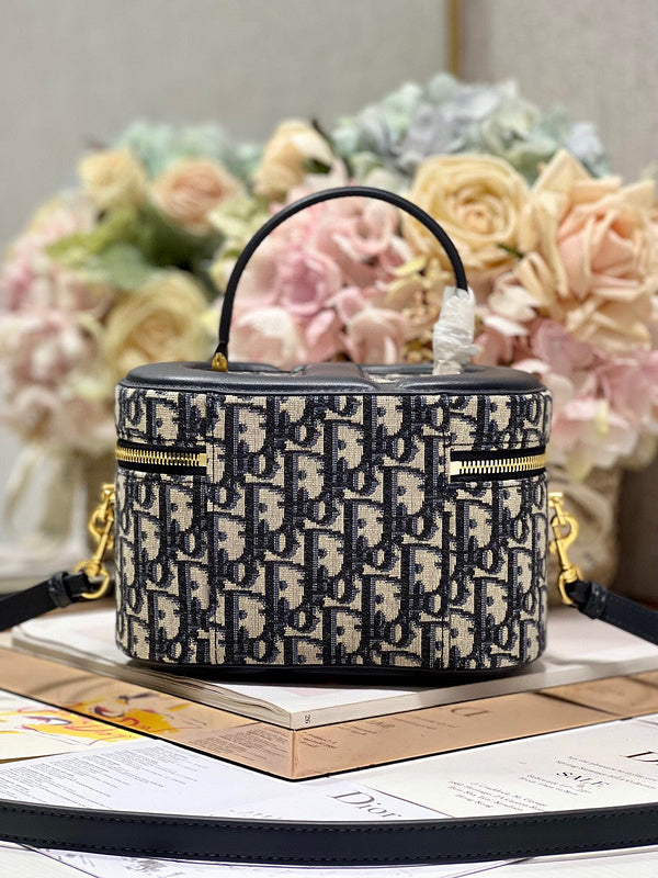 ELE - Dir Bags - 588