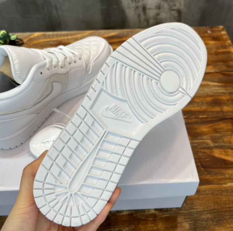 SAMC - NKE Shoes - 871