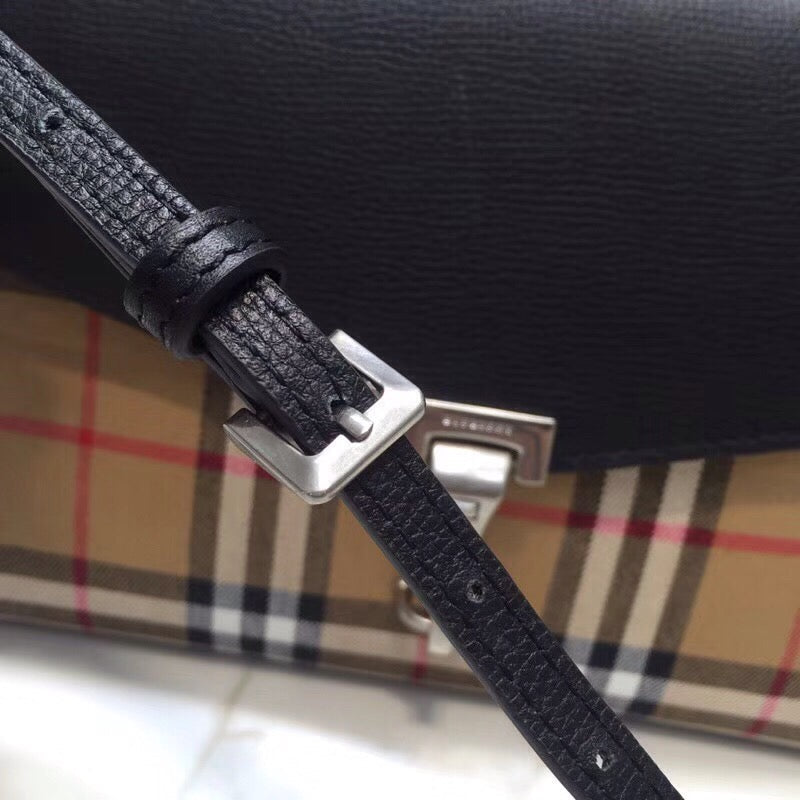 GLAMI Small Vintage Check And Crossbody Bag Black For Women, Bags 9in/24cm