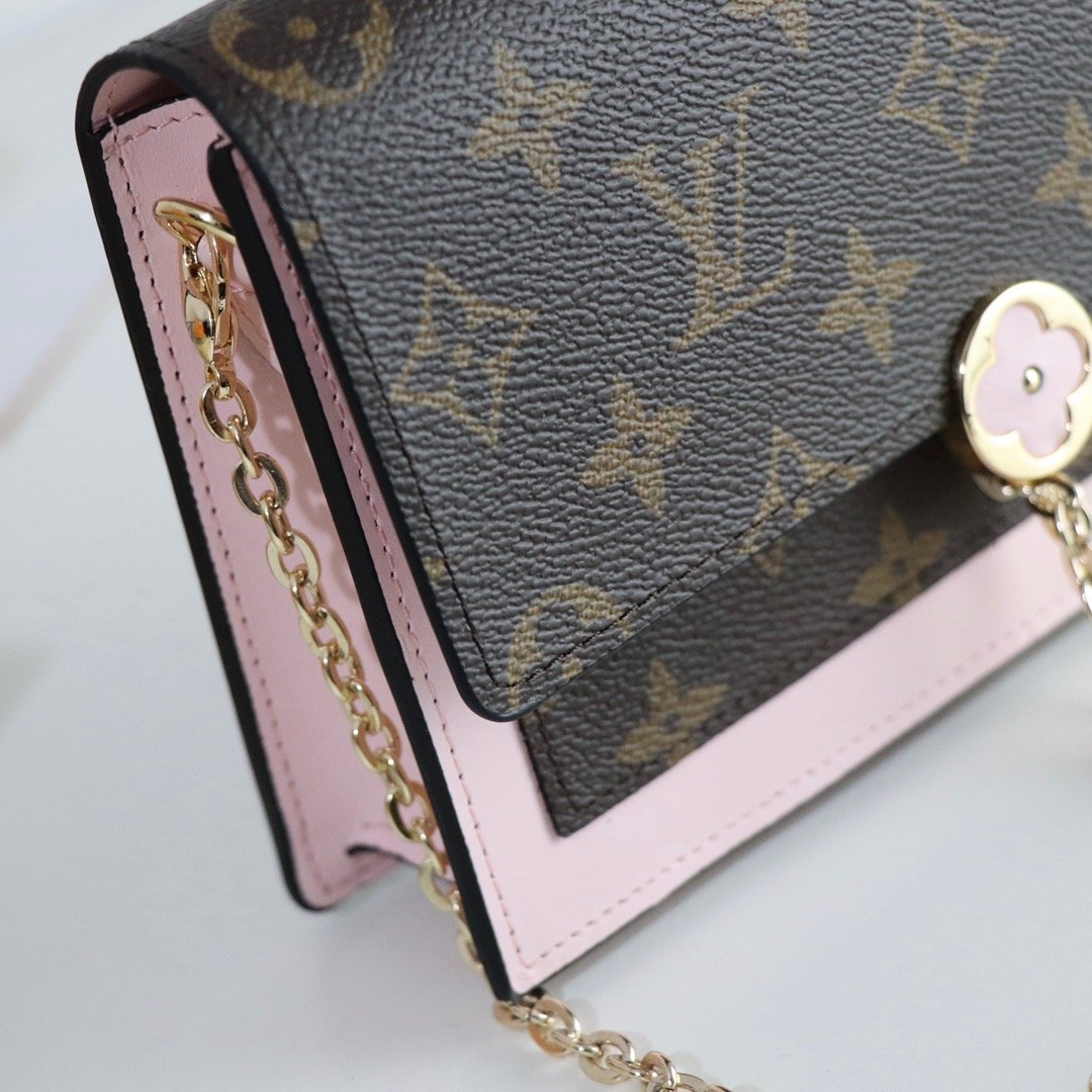 EN - New Arrival Bags LUV 153