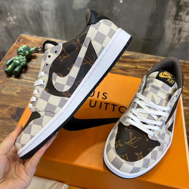 SAMC - NKE Shoes - 530