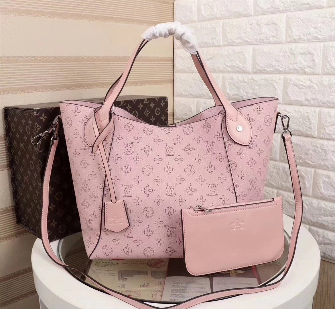 EN - New Arrival Bags LUV 293