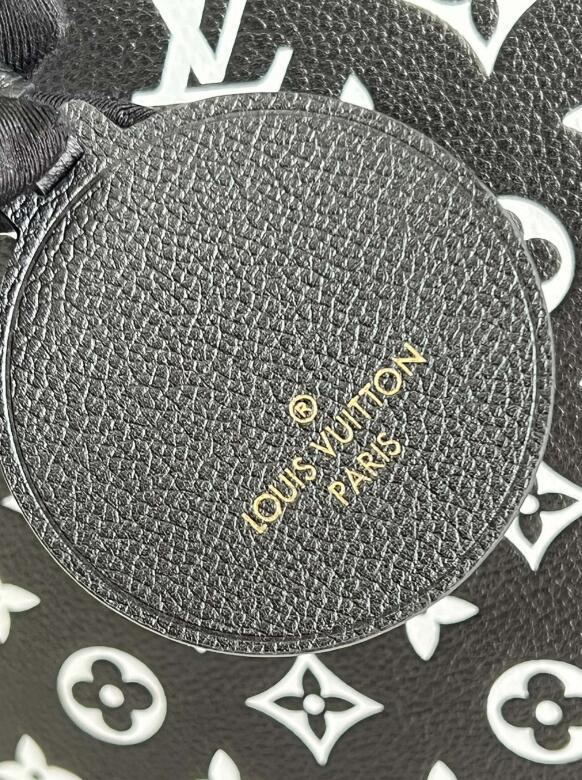 SAMC - LOV Bags - 1807