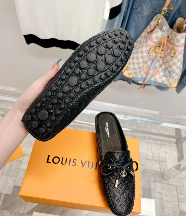 SAMC - LOV Women Shoes - 092