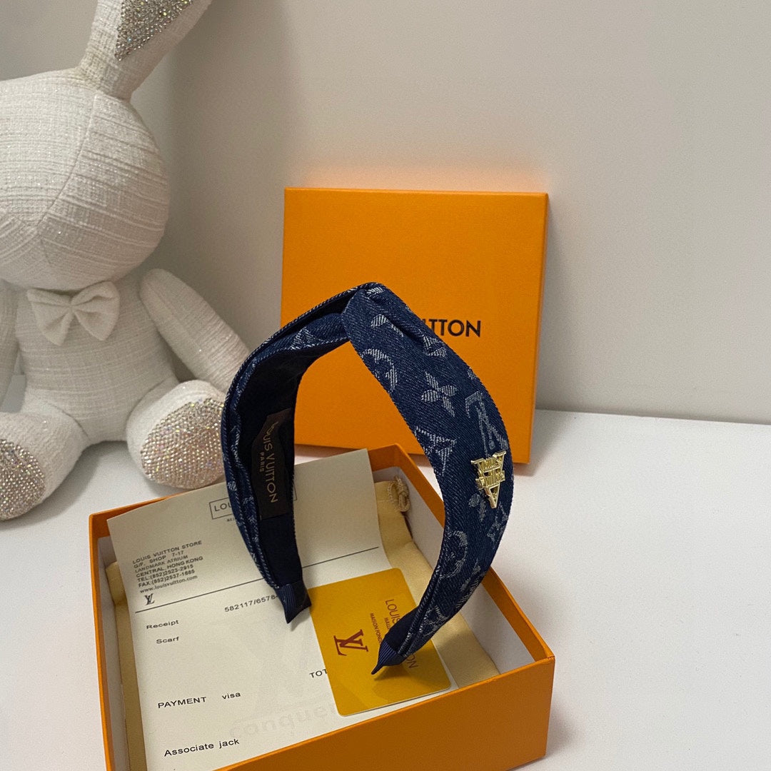 EN - Luxury Hair Band LUV 025