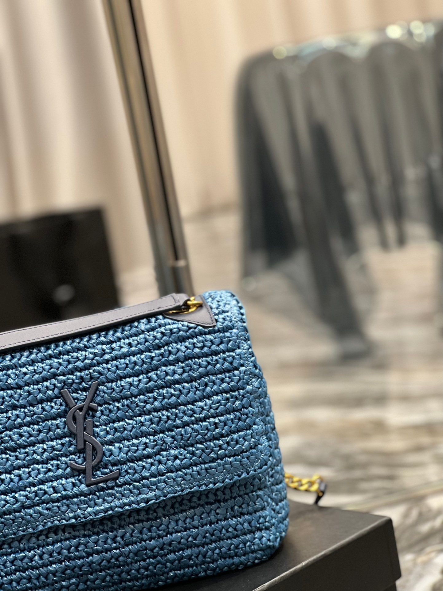 GLAMI Niki MeGLAMIum Chain Bag In Rafia For Women 11in/28cm Blue YSL 633187Gucci66W4246