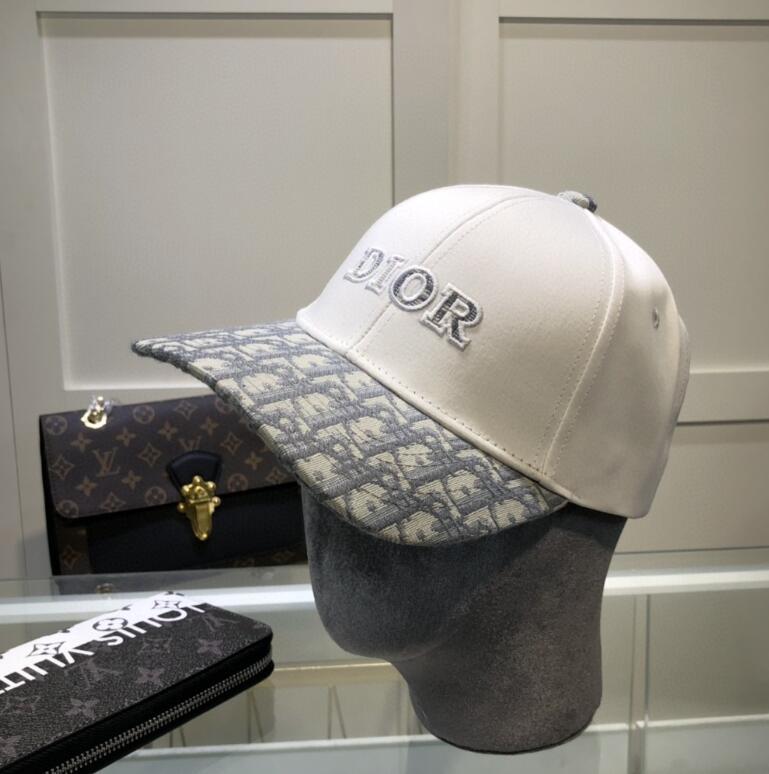 SAMC - Mix Hats - 099
