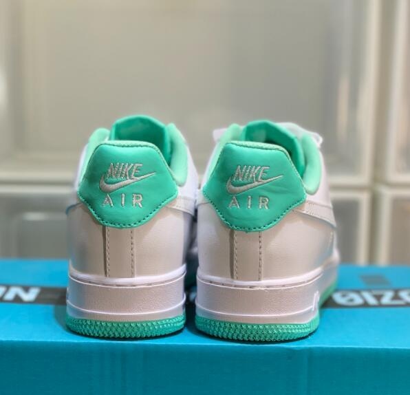 SAMC - NKE Shoes - 707