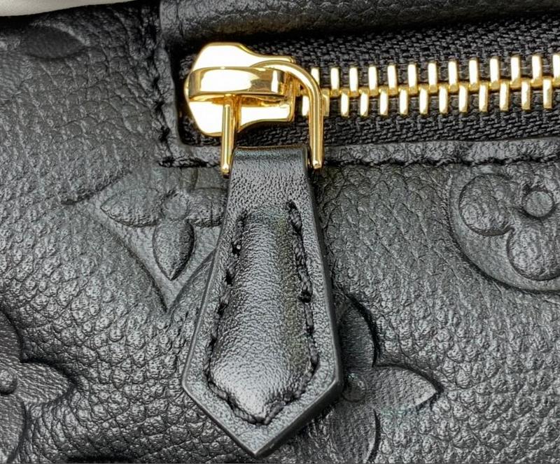 SAMC - LOV Bags - 2505