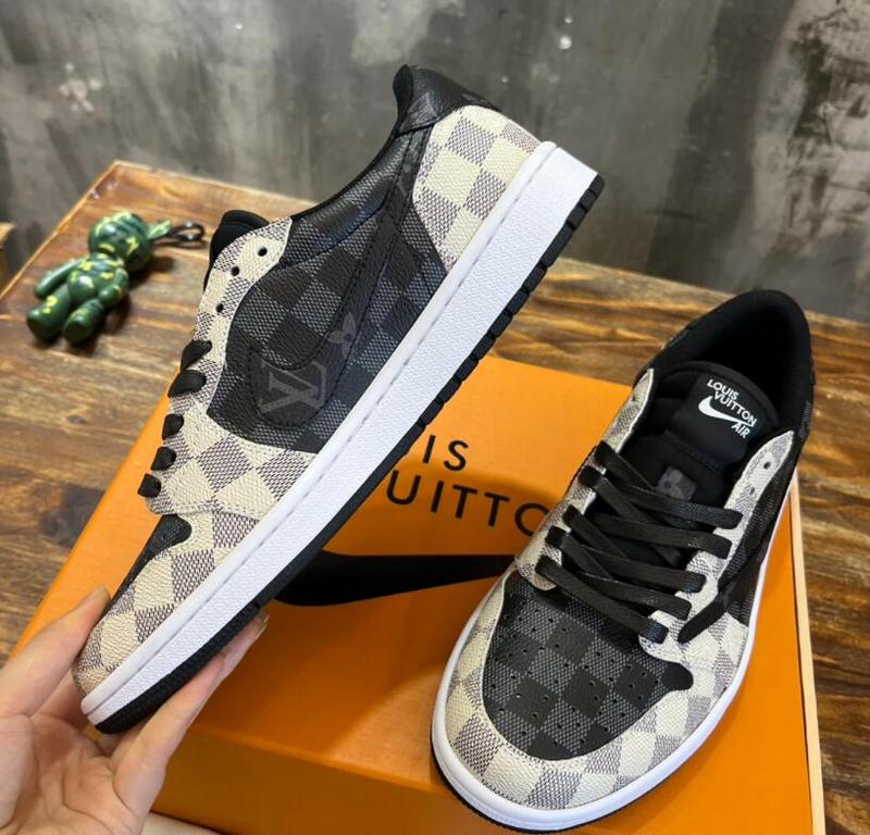 SAMC - NKE Shoes - 529