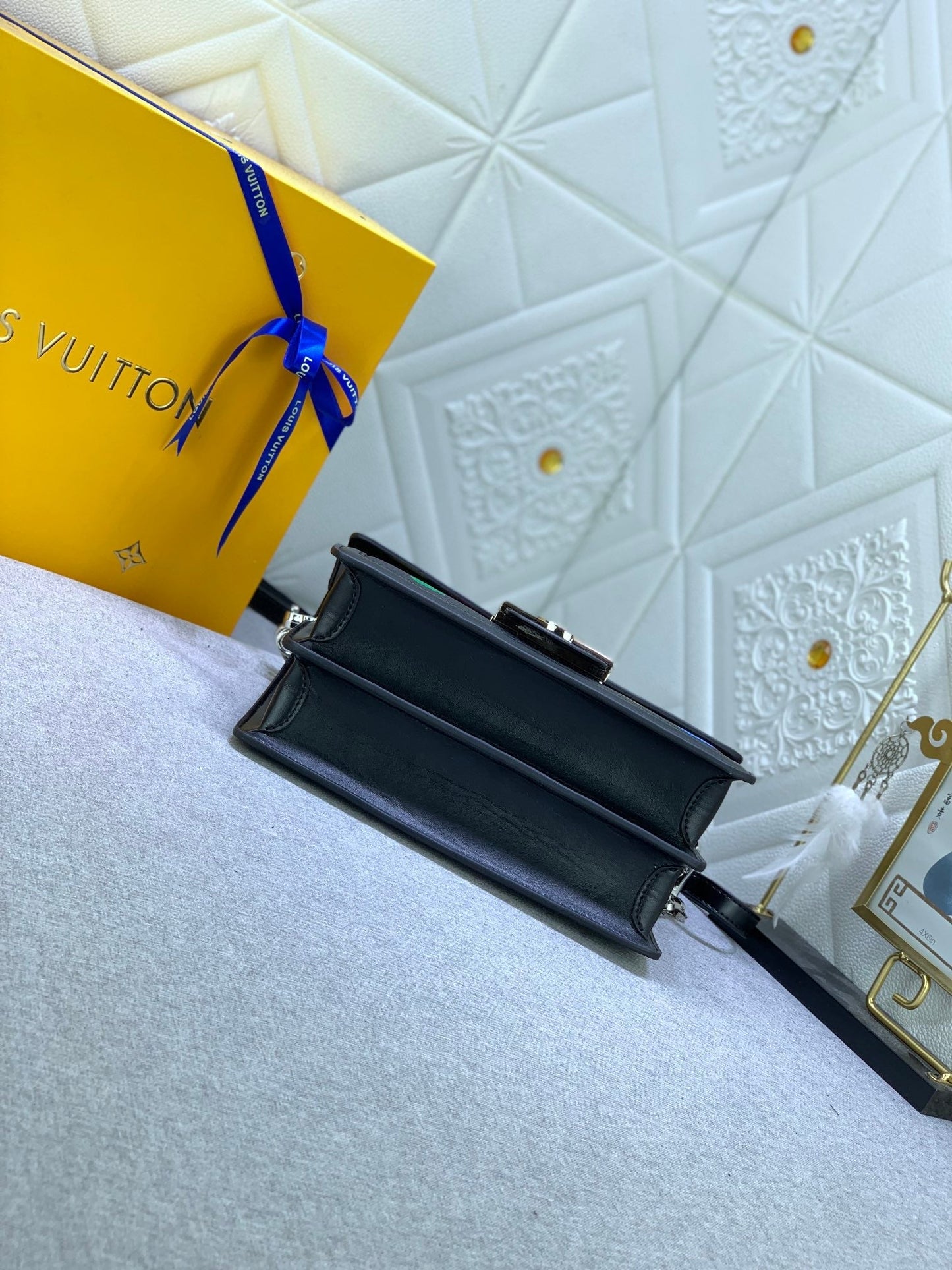 EN - New Arrival Bags LUV 658
