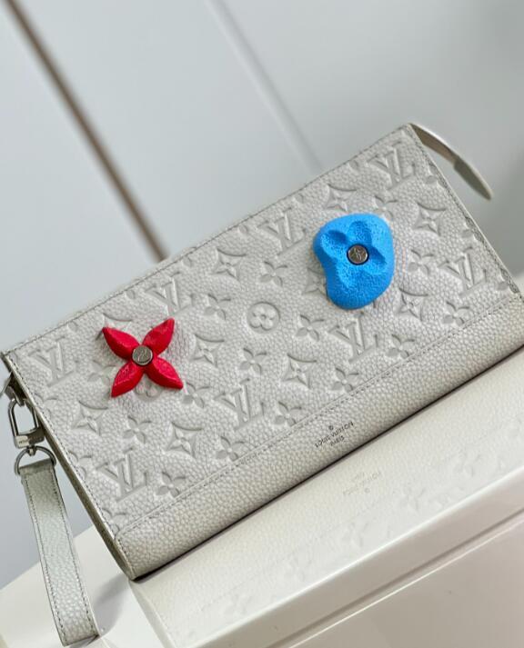 SAMC - LOV Bags - 1543