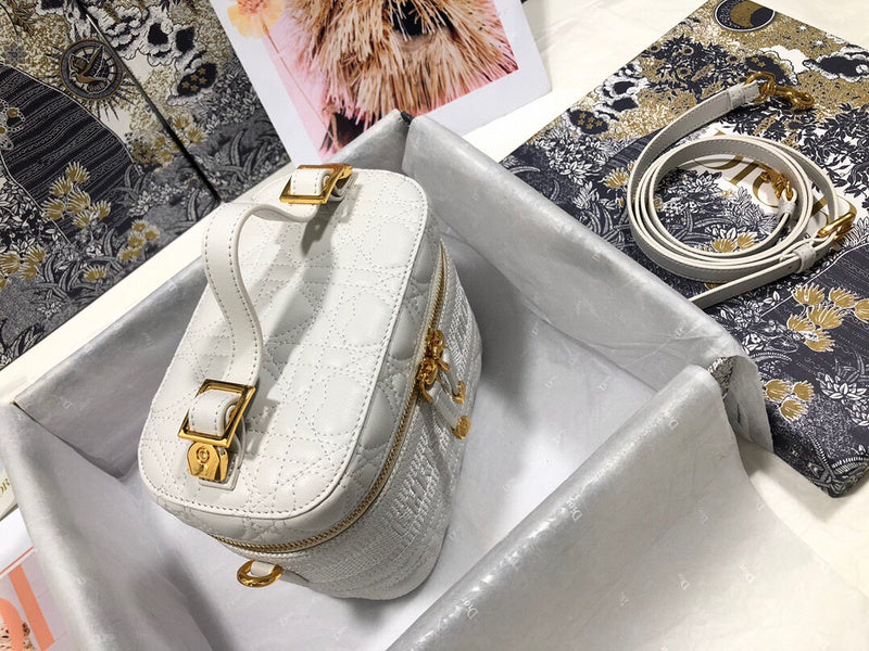 Glami Fashion - DIR Bags - 2564