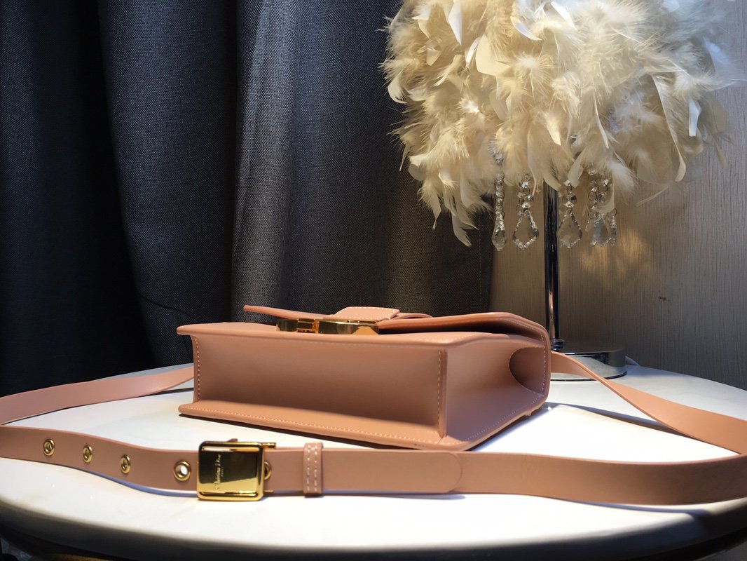 EN - New Arrival Bags DIR 238
