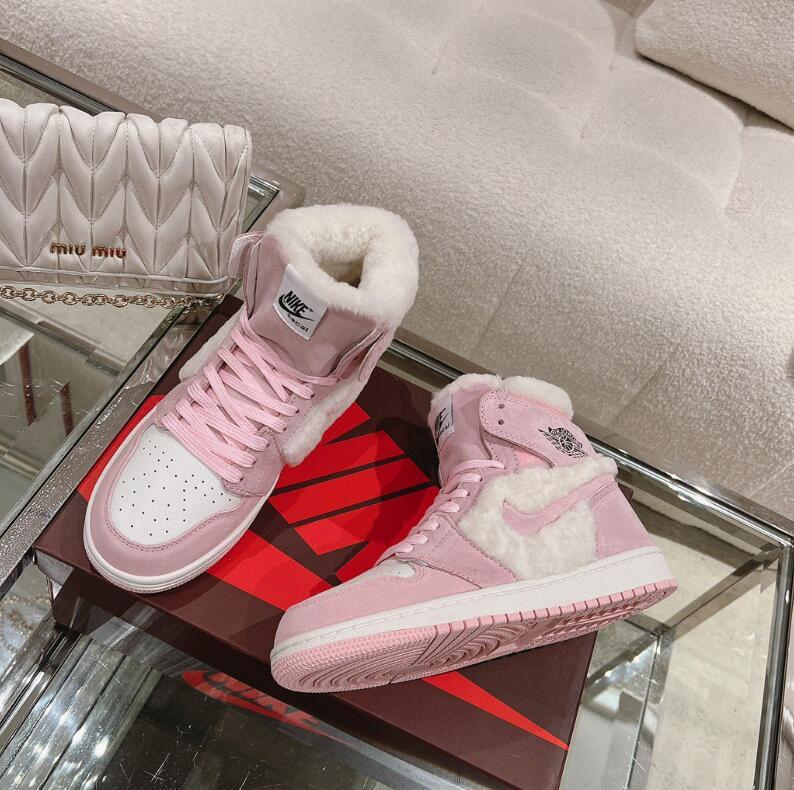 SAMC - NKE Shoes - 322
