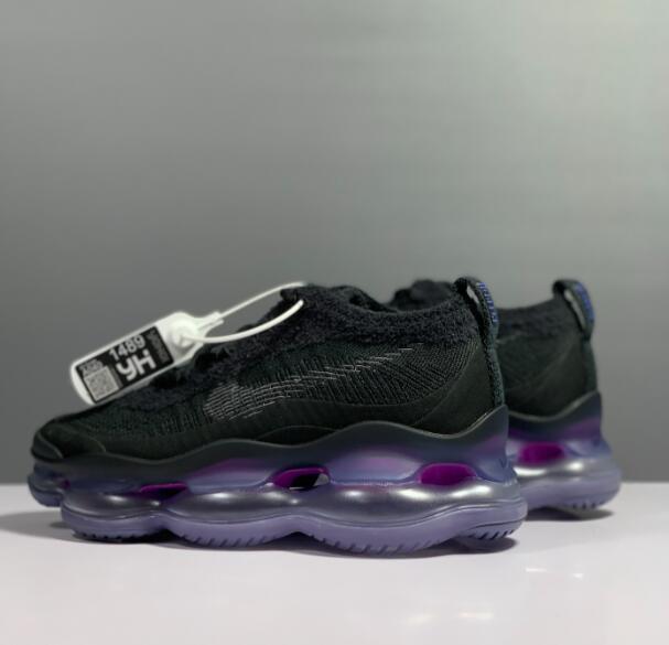 SAMC - NKE Shoes - 692