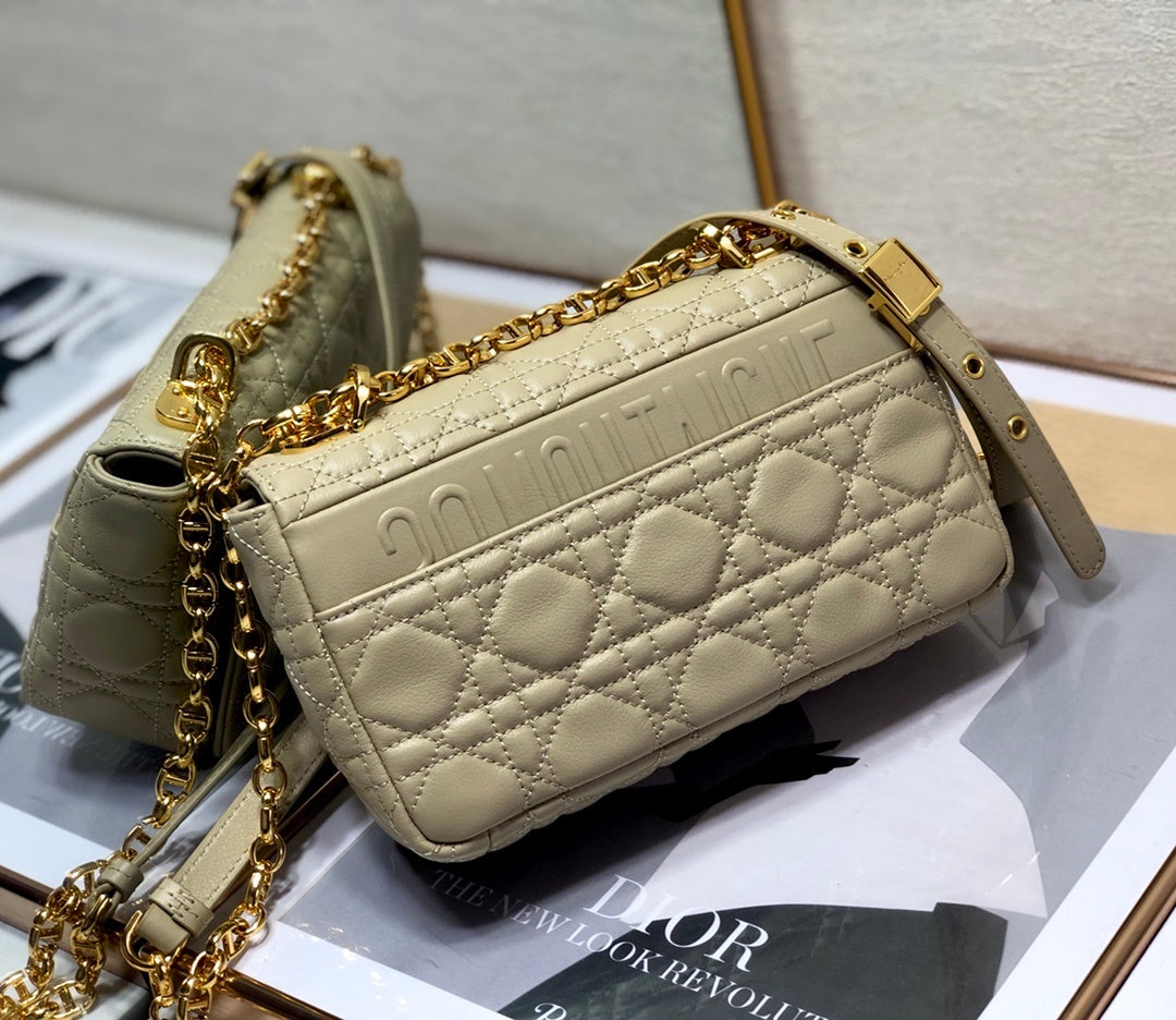 GLAMI Small Caro Bag Beige For Women 8in/20cm CD M9241UWHC_M39U