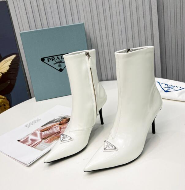 GlamyWomen Shoes - 345
