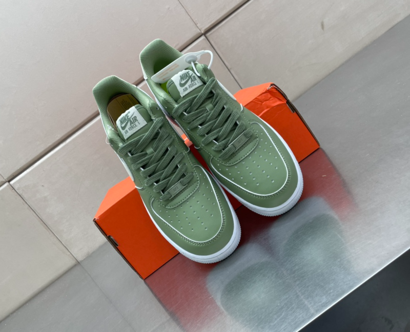 SAMC - NKE Shoes - 001