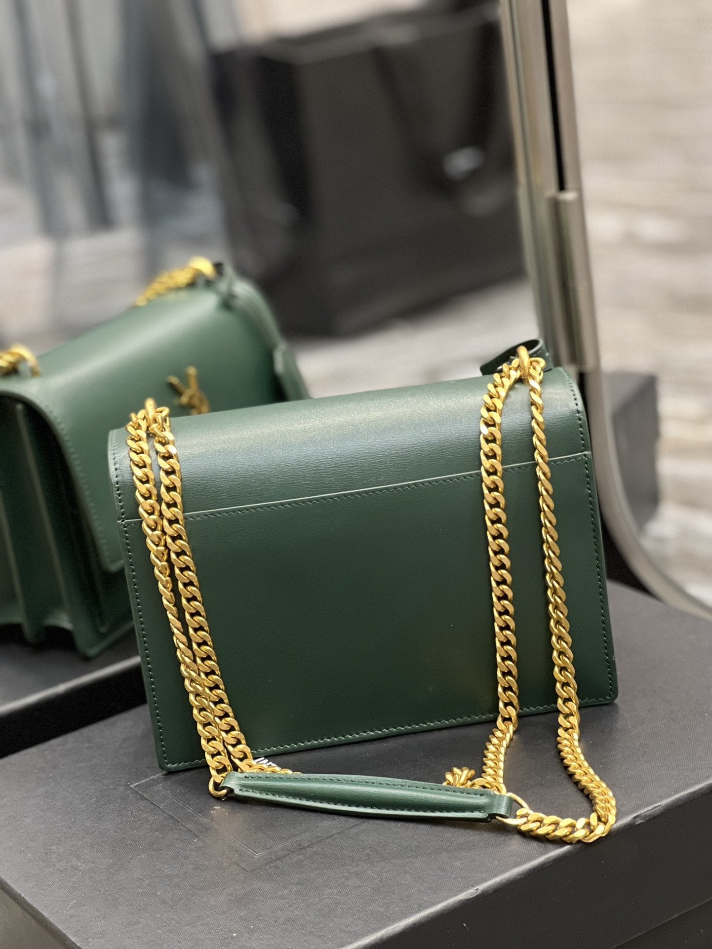 GLAMI Sunset MeGLAMIum Chain Bag For Women 8.6in/22cm Green YSL