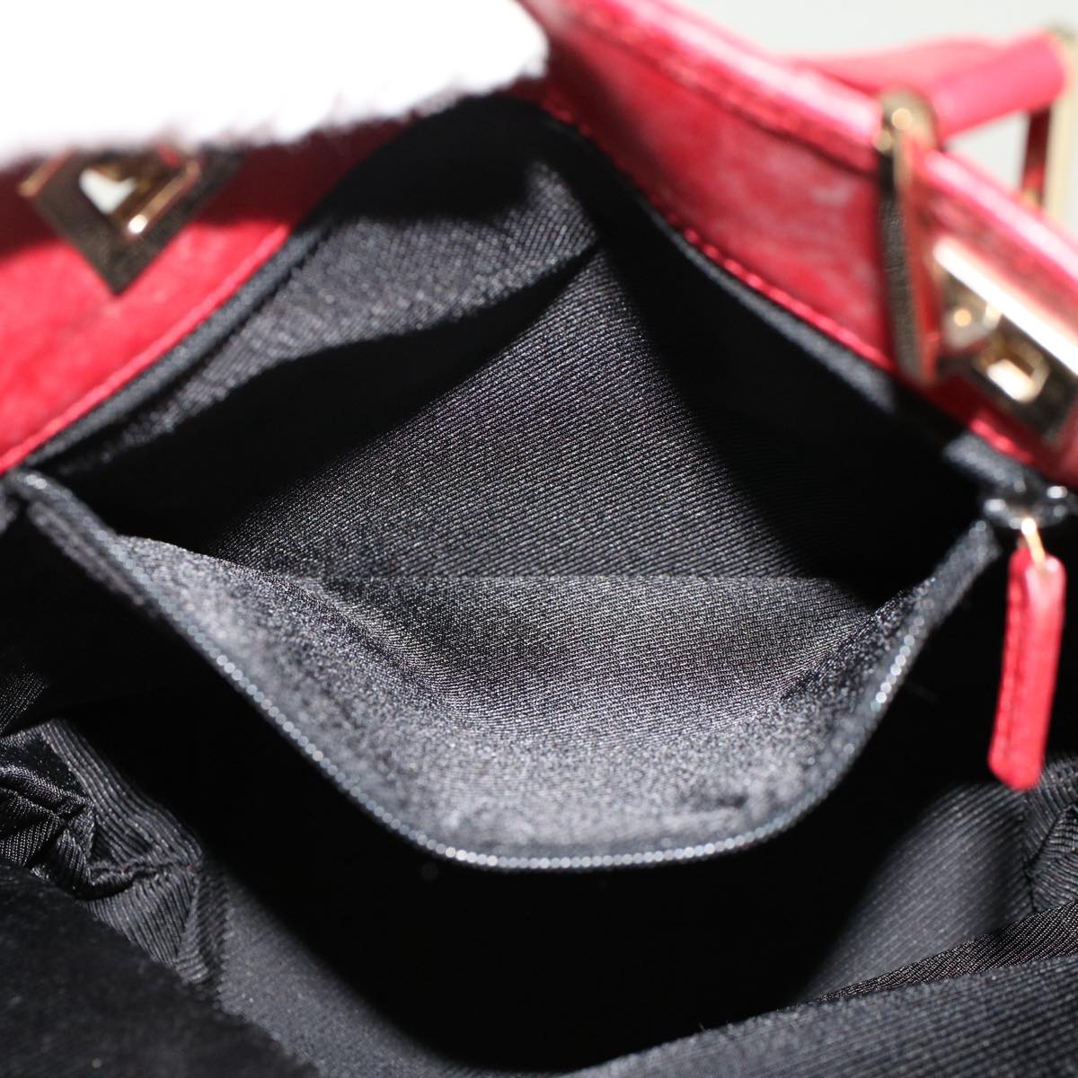GUCCI GG Canvas Hand Bag Red 0021099 50163