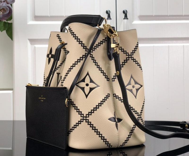 SAMC - LOV Bags - 1848