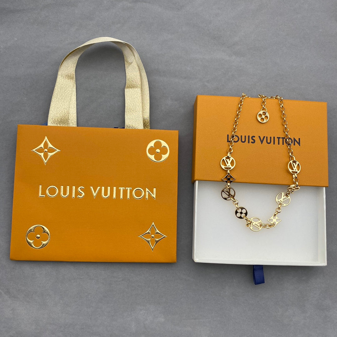 Combo LV Necklaces 113