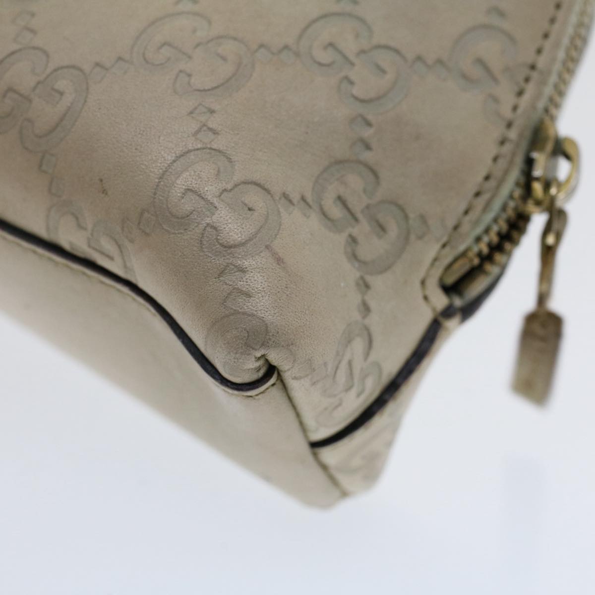 GUCCI GG Canvas Guccissima Pouch White 50993